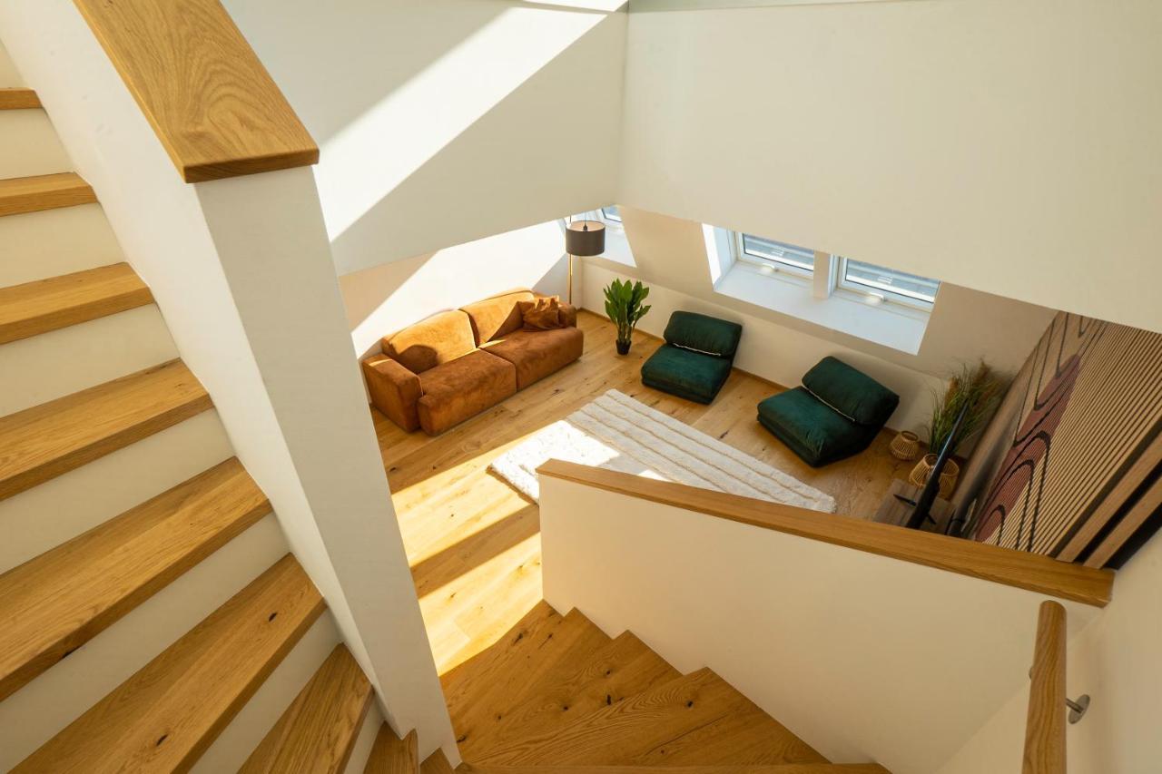 Apartamento Orestaliving - Penthouse In 2nd District With View *