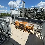 Orestaliving - Penthouse In 2Nd District With View